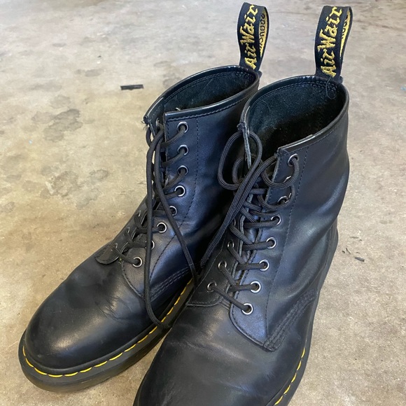 Doc Marten 1460 matte black main image 4